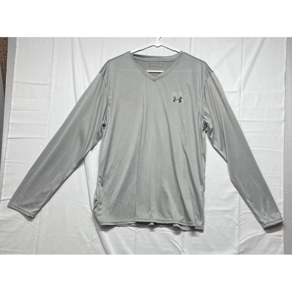 Under Armour Heatgear Athletic Shirt Men Large Gray Loose Fit Long Sleeve V-Neck
